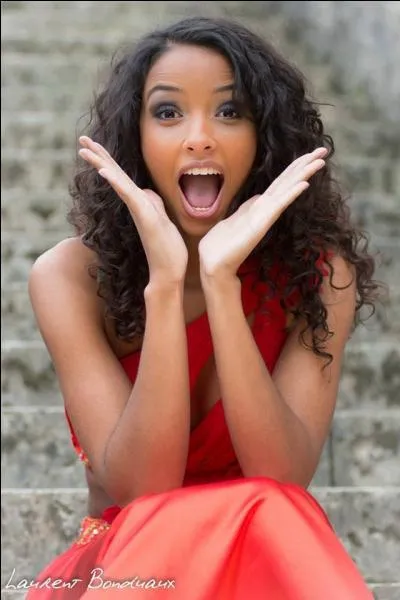 Trs jolie ! Qui est-elle ?