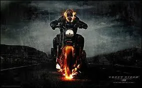 Chez Marvel, qui est le super-hros qui a un crne en feu et une moto ?
