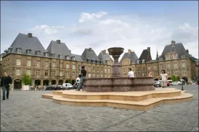 La prfecture des Ardennes est :