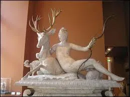 Comment s'appelait la desse de la chasse dans la mythologie romaine ?