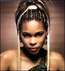 Quel est le vrai nom de  T-Boz  ?