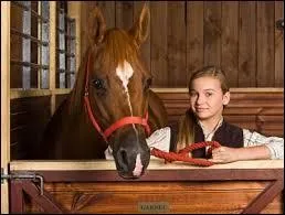 Comment s'appelle le cheval de Veronica ?