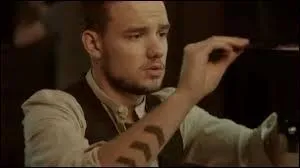 Dans le clip qui voit-on en deuxime ?