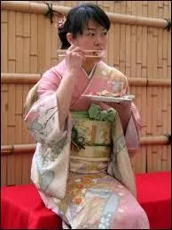 Au Japon, la nourriture que tout le monde mange est :