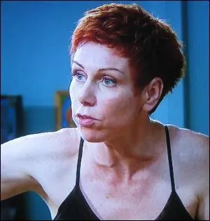 Cette infirmire de mtier n'a pas sa langue dans sa poche ! Qui est-elle ?