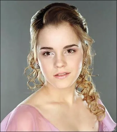 Astuce 3. Changez de questions ! On se lasse vite de ces questions stupides et rbarbatives. Un quiz sur les personnages, oui, mais pas que sur leurs noms.  ne pas faire : qui est-ce ? (ter)