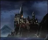 Comment s'appelle l'cole o il tudie ?