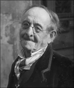 A qui devons-nous cette citation,  Tous les peuples sont pour la paix, aucun gouvernement ne l'est. 