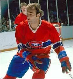 Ce hockeyeur canadien trs populaire tait surnomm  Le dmon blond . Qui est-ce ?