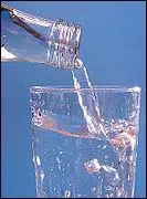 Combien de personnes ont accs  l'eau potable dans le monde ?