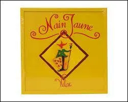 Quels éléments ne retrouve-t-on pas dans le jeu du Nain Jaune ?