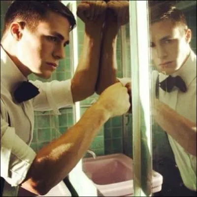 Il dcroche le rle de Brett Crezski, un lycen qui se transforme en loup-garou, mais dans quelle srie ?