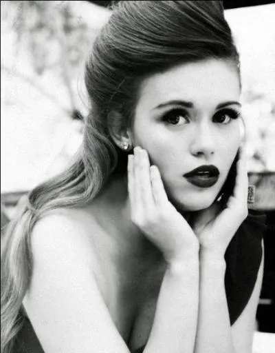 Elle a jou dans  American Girls ...