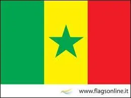 A quel pays appartient ce drapeau ?