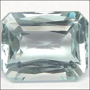 Quelle est la pierre prcieuse sur la photo ?