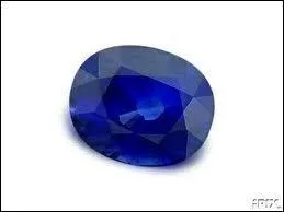 Quelle est la pierre prcieuse sur la photo ?