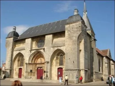 Votre soeur Mireille vous a invit  passer Nol chez elle  Wassy, dans quel dpartement habite-t-elle ?