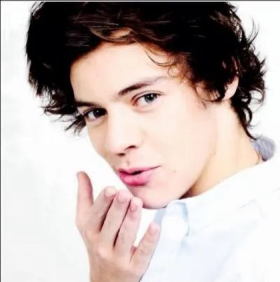 Comment s'appelle la mre d'Harry ?