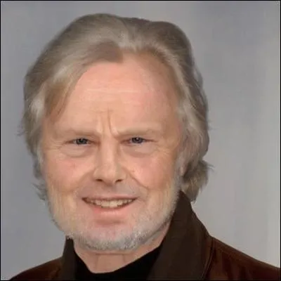 Qui reconnat-on sur cette photographie, vieilli de quelques annes ?