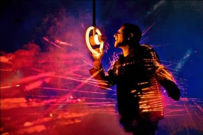 Quels sont les 3 titres du EP live "Wide Awake In Europe" en 2010 ?