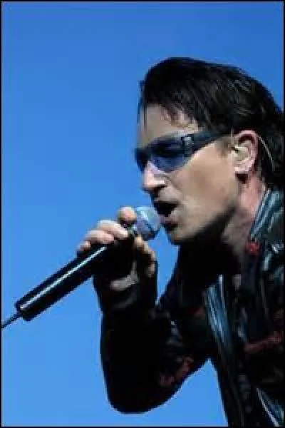 Quel est le vrai nom de Bono ?