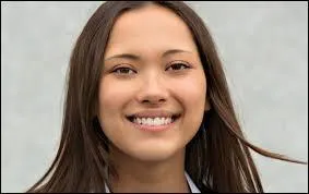 Comment s'appelle cette jeune femme de 22 ans, limine lors du huitime pisode le 22 novembre ?