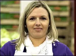 Comment s'appelle cette jeune femme de 31 ans, limine, tout comme Adrien, le 4 octobre lors du troisime pisode ?