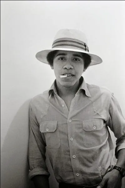 C'est une photo qui date un peu, qui aurait imagin  l'poque le destin qu'allait connatre ce jeune homme ?