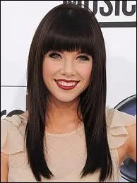  Qui est cette belle demoiselle ?