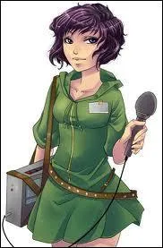 Comment s'appelle la journaliste ?