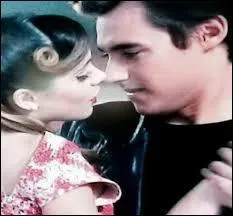 Dans quel pisode le clip de cette chanson se passe-t-il ?