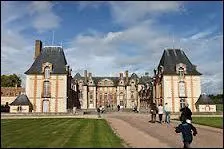 Je vous emmne au Chteau de Grosbois. Ce chteau de la ville francilienne de Boissy-Saint-Lger se situe dans le dpartement n ...