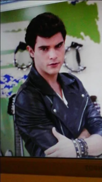 Quel sera le nouveau petit ami de Violetta ?