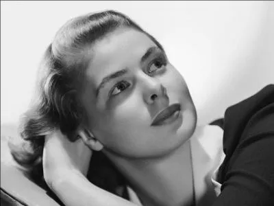 Quelle actrice, que l'on pourrait croire amricaine, mais qui est en fait sudoise, s'est distingue dans des fresques piques comme Casablanca ?