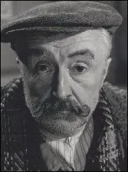 Quel tait le nom de scne de l'acteur franais Lucien Edouard Nol ?