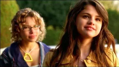 Comment s'appelle la meilleure amie de Mary ?