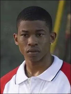 Comment s'appelle le meilleur ami du "prince charmant" ?