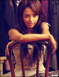 Qui interprte 'Bonnie Bennett  ?