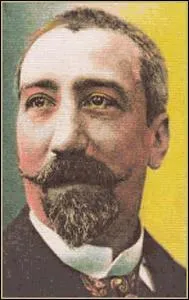 De qui est  Le crime de Sylvestre Bonnard  ?