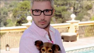 Comment s'appelle l'assistant de Nabilla ?