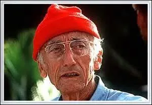 N en Gironde le 11 juin 1910  Saint-Andr-de-Cubzac, officier de la marine et explorateur, connu pour mes explorations sous-marines avec mon bateau nomm  La Calypso  et mes films ainsi que mes documentaires tlviss. Je perfectionne avec mile Gagnan le principe du scaphandre autonome. Pre de la plonge sous-marine moderne, je dcde le 25 juin 1997  Paris, qui suis-je ?