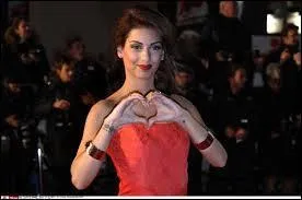 Son album  Le droit de rver  est sorti en 2012 ?