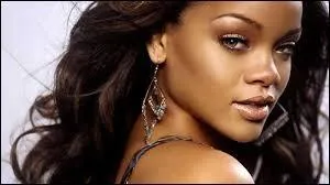 Quelle est cette star ?