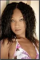 Avec qui est-elle en couple ?