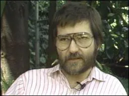 Quel est le premier film de Tobe Hooper ?