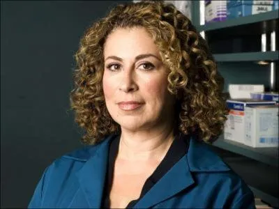 Comment se nomme-t-elle ?