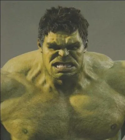 A cause de quel genre de rayons Bruce Banner est-il contraint de se transformer en Hulk ?