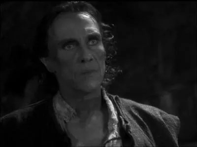 C'est Necron, un dmon qui apparat dans la saison 5. Il a une particularit, sa peau est...