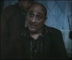 Dans le tome 5, pourquoi Mondingus a-t-il quitt son poste au 4 privet Drive ?