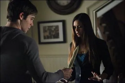 Pourquoi Jrmy veut-il tuer Elena ?